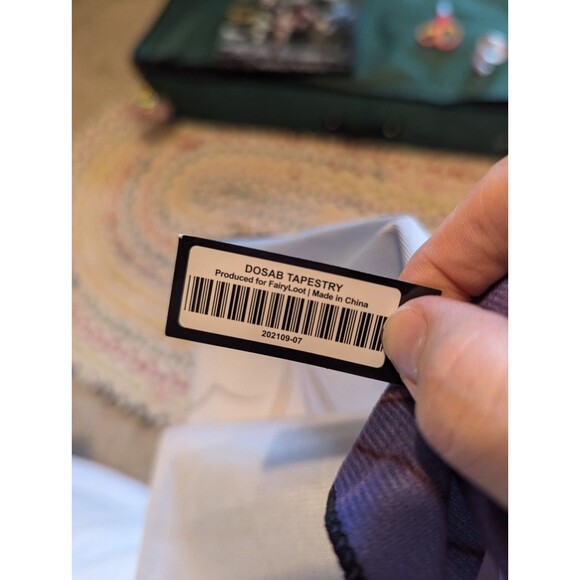 Daughter Of Smoke and Bone Fantasy Tapestry Fairyloot 34"x24" new with tags - Picture 5 of 5